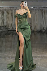 Elegant Emerald Off-Shoulder Prom Gown with Beaded Corset and Side Slit
