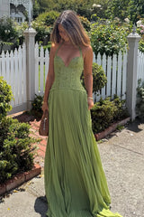Chic Green Lace A-Line Prom Dress with Halter Neck, Corset Detail & Ruffles
