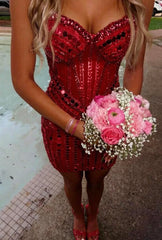 Chic Pink Sheath Short Homecoming Dress with Crystal Beading and Sweetheart Design