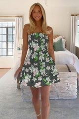 Chic Floral Jacquard Homecoming Dress with Strapless Neckline and Flared A Line Skirt