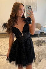 Romantic Black A Line Homecoming Dress with Lace Appliques and Feather Sleeves