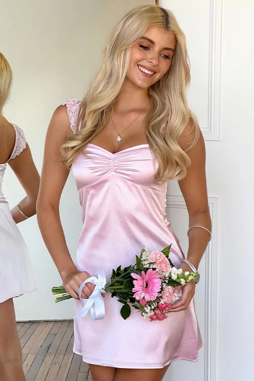 Chic Pink Lace A-Line Homecoming Dress with Sweetheart Bodice