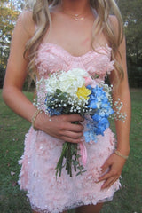 Romantic White Short Homecoming Dress with A Line Skirt and Embellished Appliques