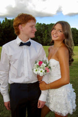 Romantic White Short Homecoming Dress with A Line Skirt and Embellished Appliques