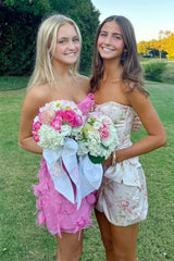 Romantic Hot Pink Sheath Homecoming Dress with Appliqué Bodice and Slim Fit