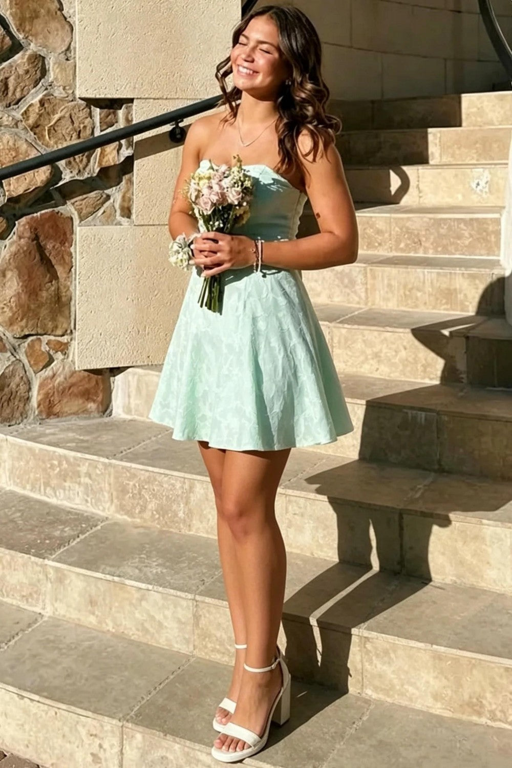 Chic Strapless Mini Homecoming Dress with Soft Flared Skirt and Feminine Fit