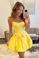 Romantic Strapless Satin Homecoming Dress with Bubble Hem Skirt